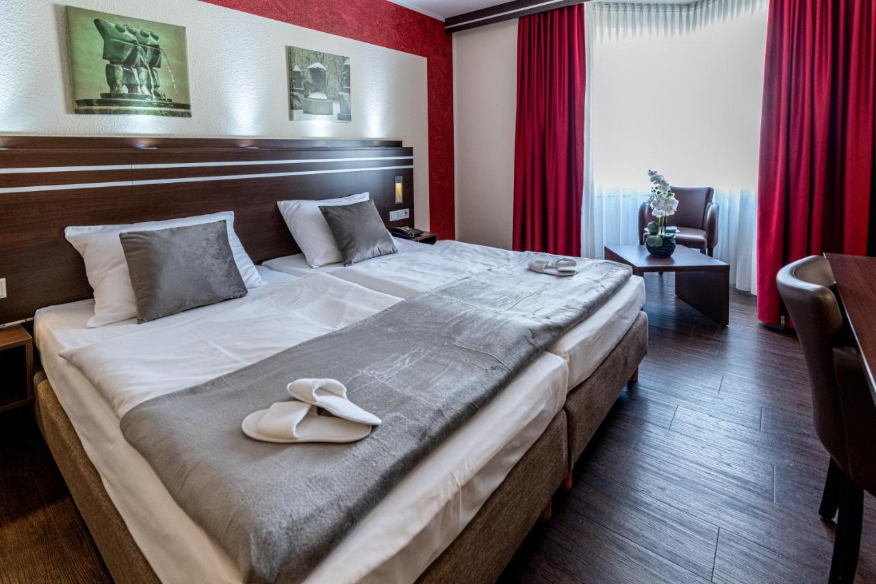 Hotel Am Stern Брюль Экстерьер фото