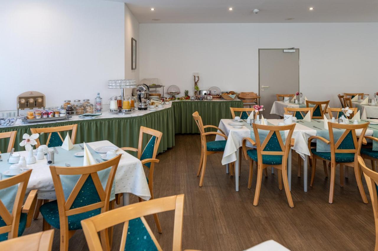 Hotel Am Stern Брюль Экстерьер фото
