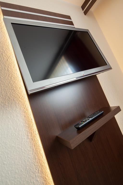 Hotel Am Stern Брюль Номер фото